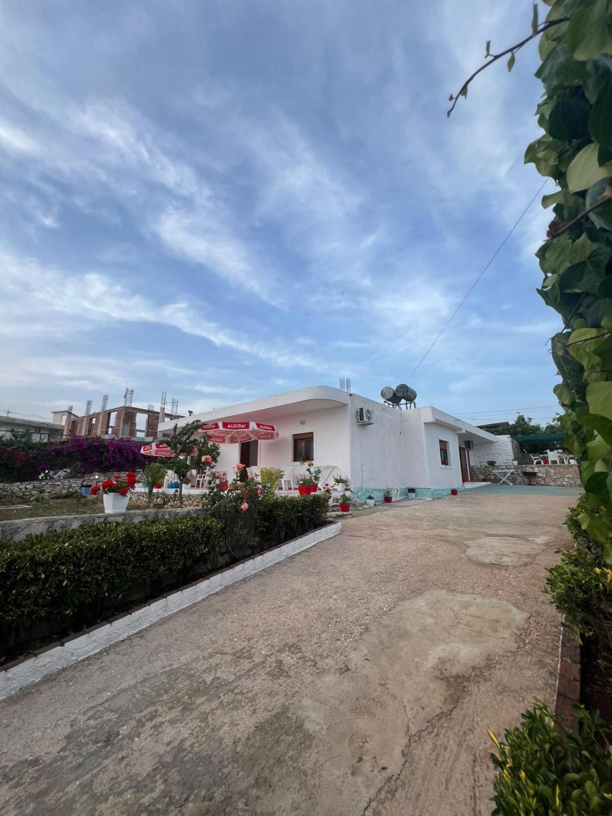 Teo Apartment Saranda Dış mekan fotoğraf