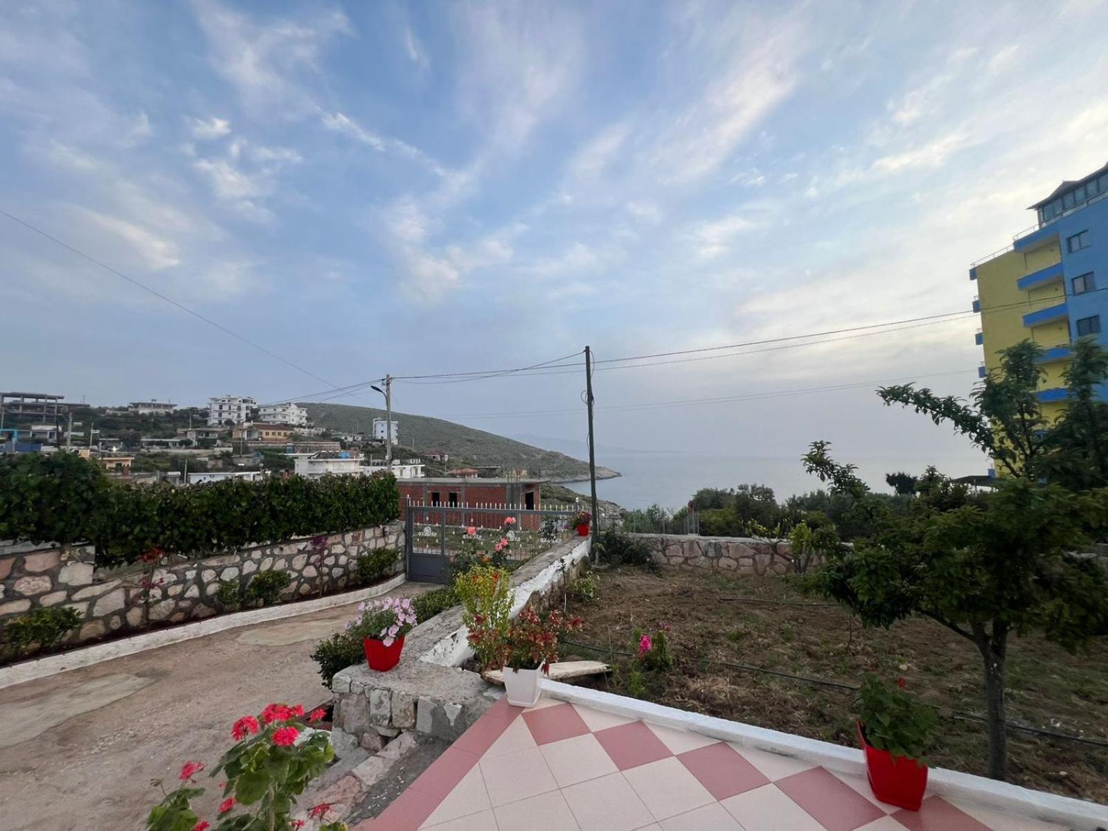 Teo Apartment Saranda Dış mekan fotoğraf