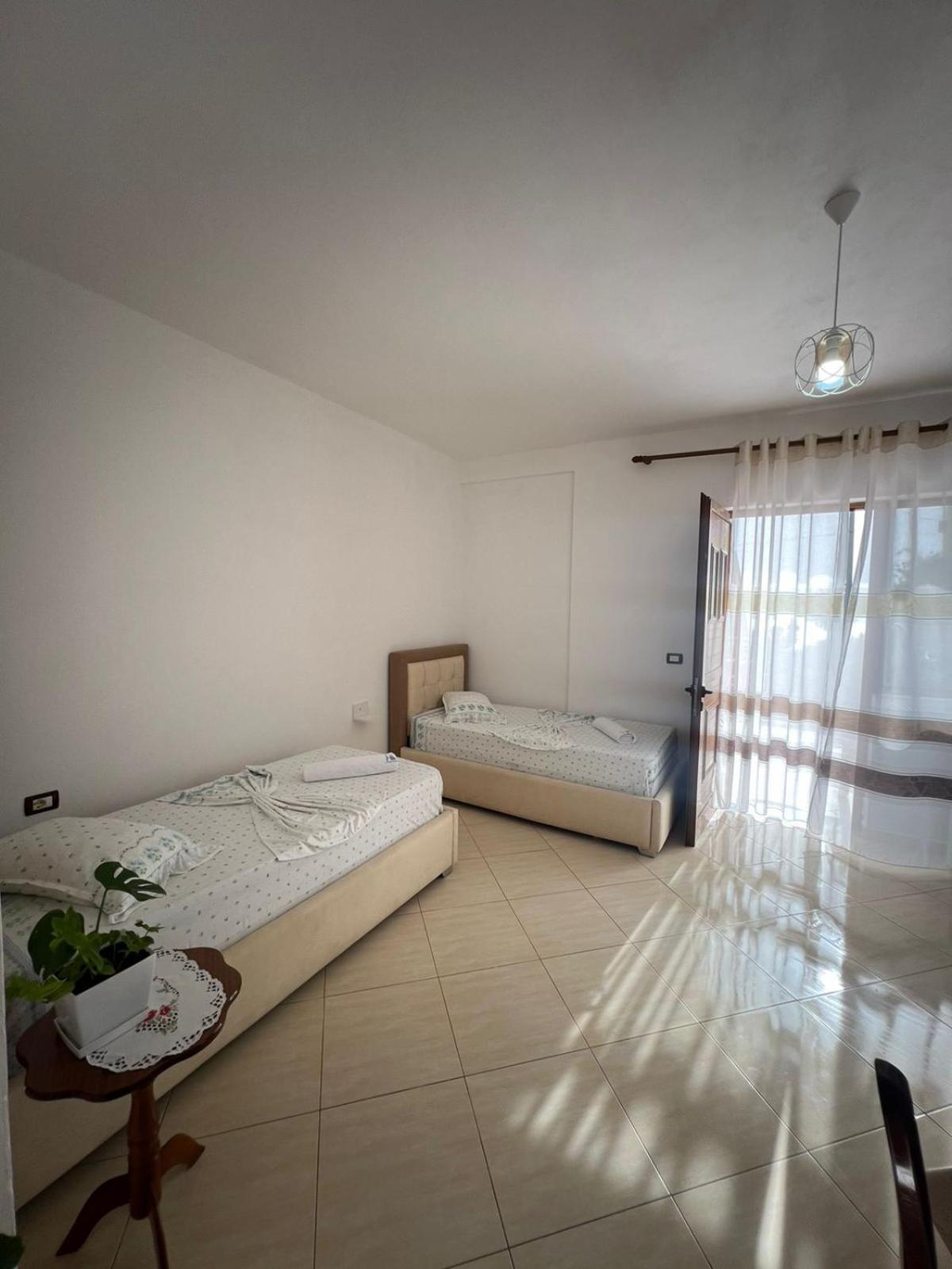 Teo Apartment Saranda Dış mekan fotoğraf