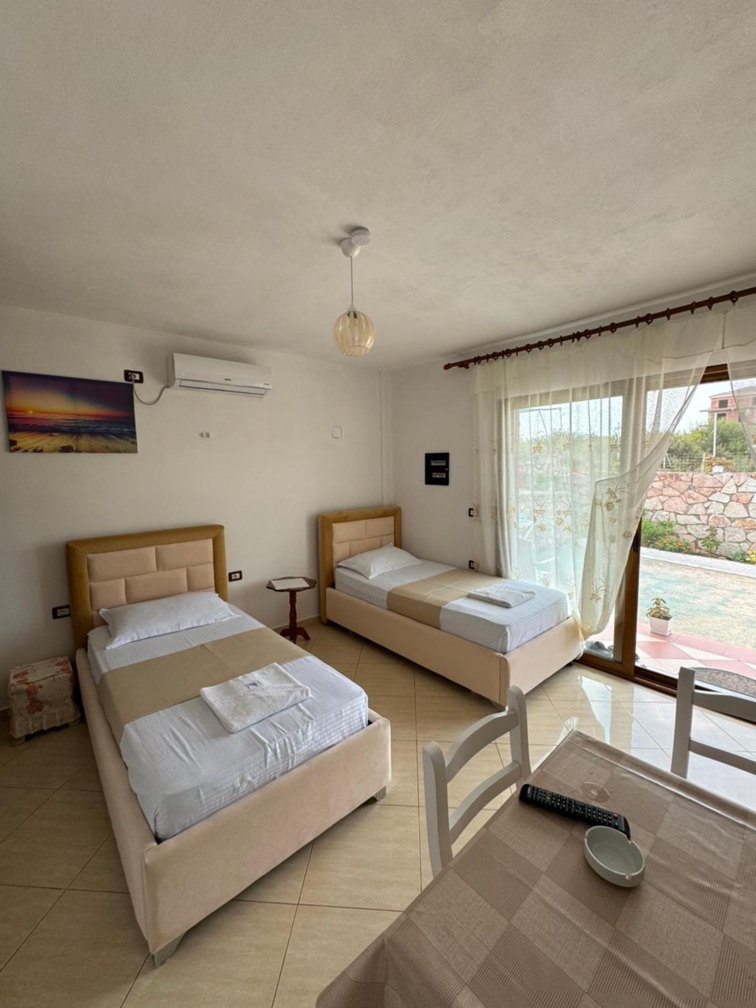 Teo Apartment Saranda Dış mekan fotoğraf