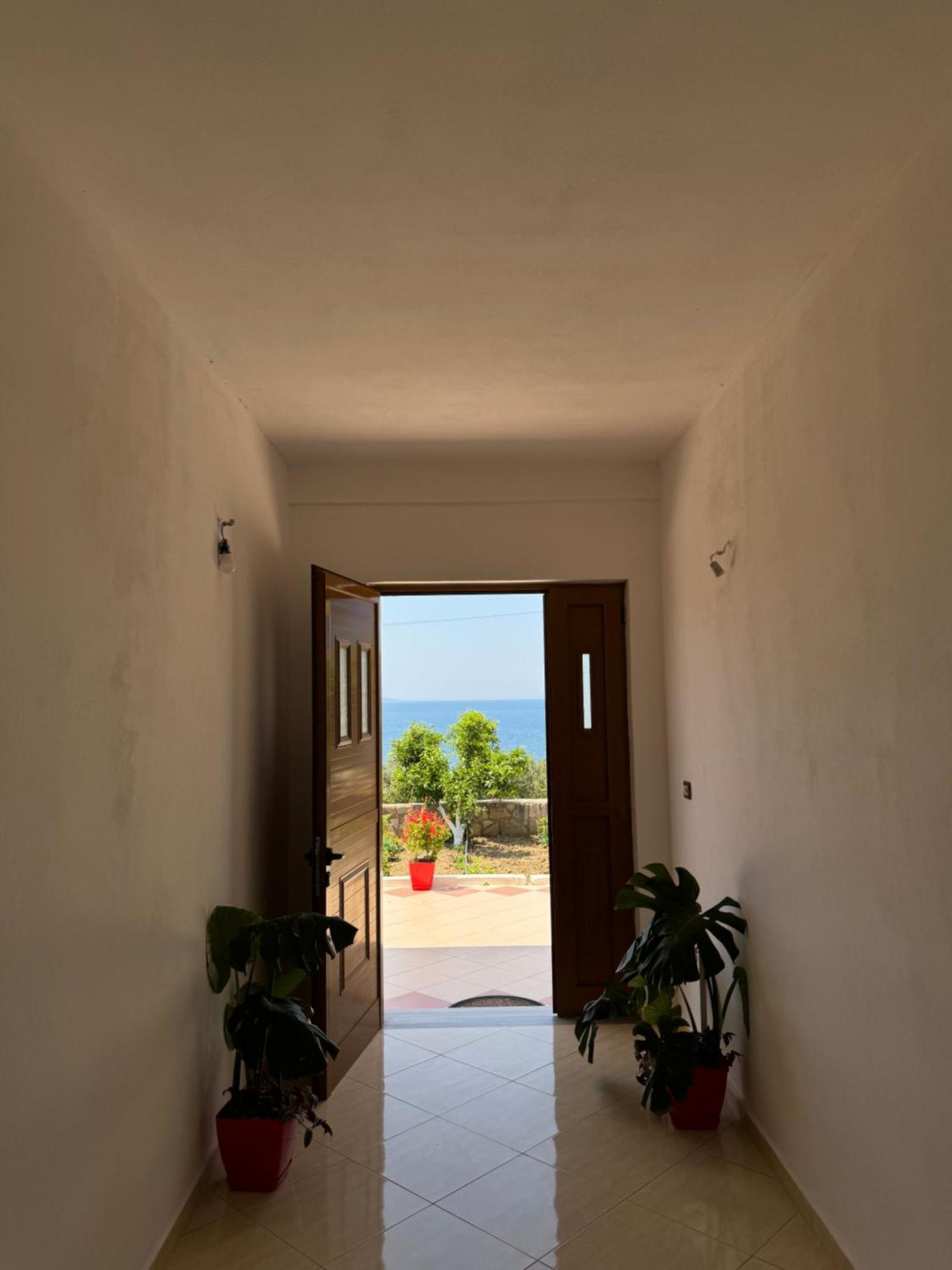 Teo Apartment Saranda Dış mekan fotoğraf