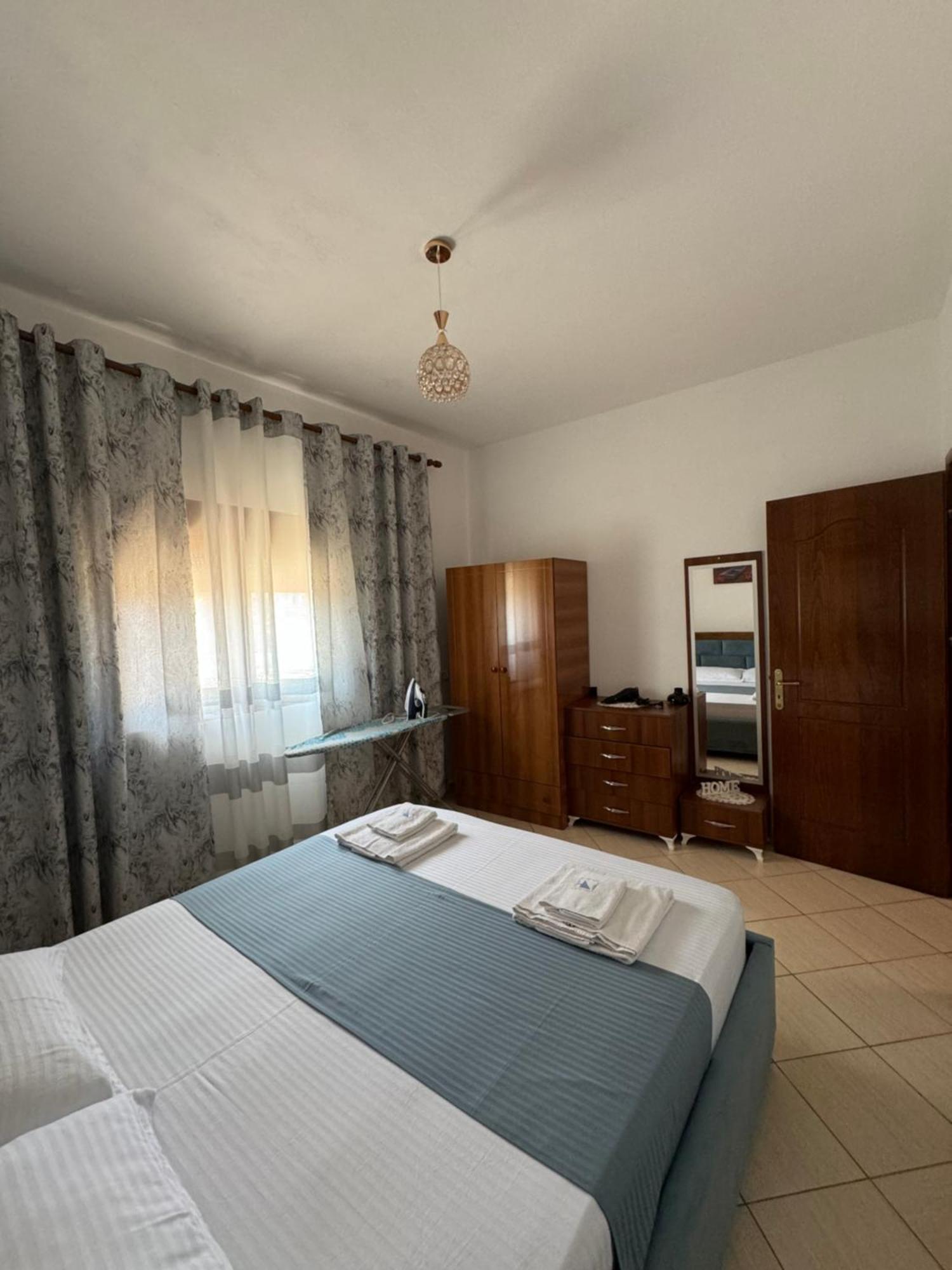 Teo Apartment Saranda Dış mekan fotoğraf